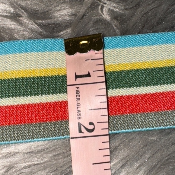 EUC Fossil Stretch Rainbow Fabric and Leather Belt Wide Size Medium - Picture 8 of 8